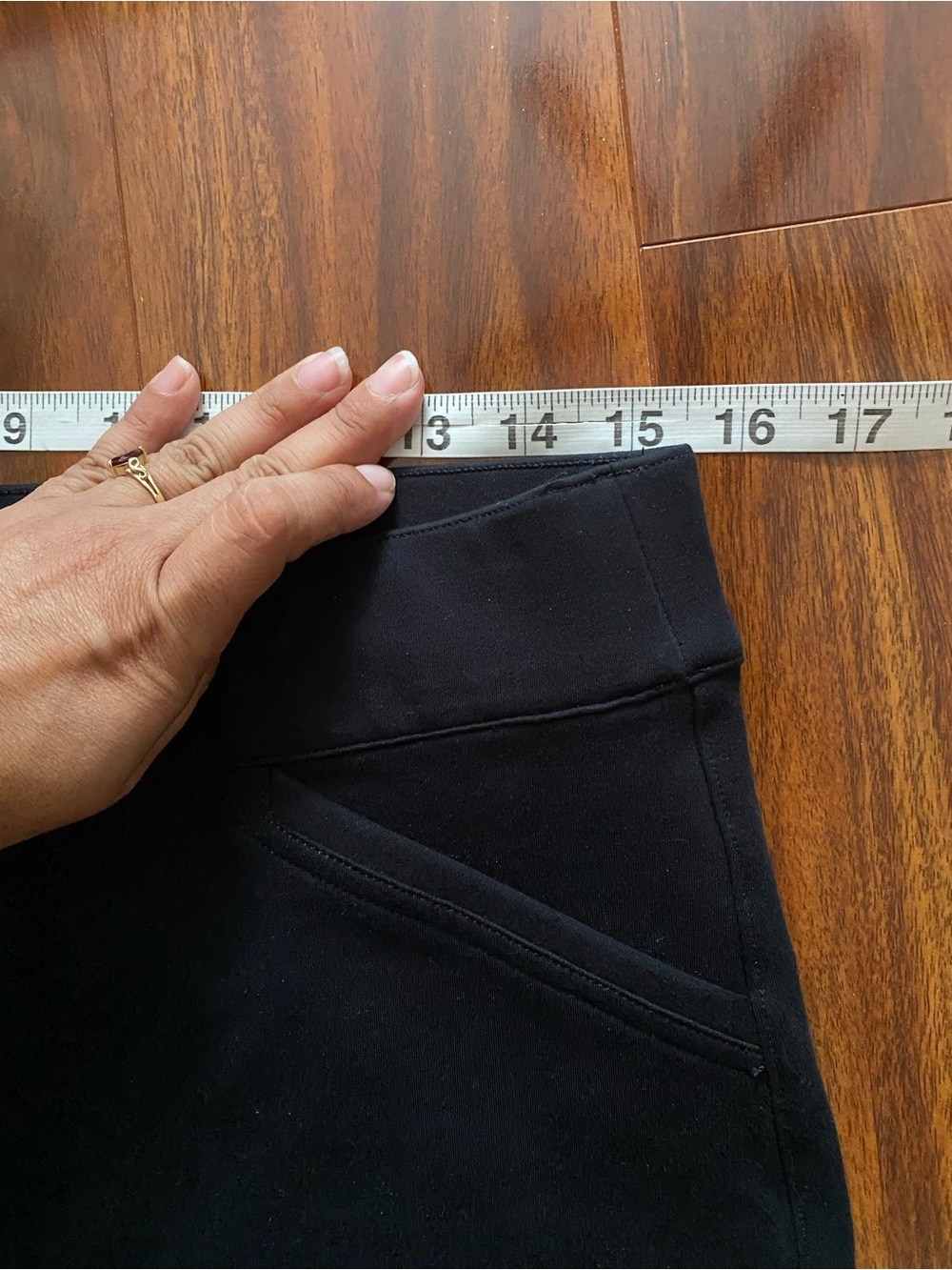 SPANX Black High-Rise crop Pants Leggings size Large - Picture 5 of 7
